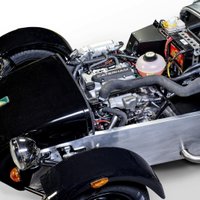'Caterham' sporta auto iegūs 'Suzuki' trīscilindru motoru