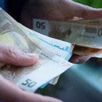 Нетрезвый водитель предложил полицейским взятку в 1000 евро