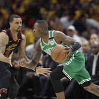 'Cavaliers' basketbolisti izcīna pirmo uzvaru sērijā pret 'Celtics'