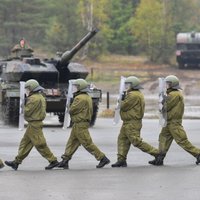 НАТО ускорит развертывание сил на восточном фланге