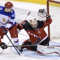 ВИДЕО: Россия уступила канадцам в финале молодежного чемпионата мира