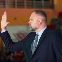 Uvis Helmanis atkāpjas no 'Valmiera/ORDO' galvenā trenera amata
