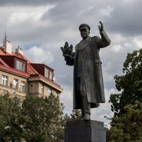 Россия пообещала ответить чехам на перенос советского памятника