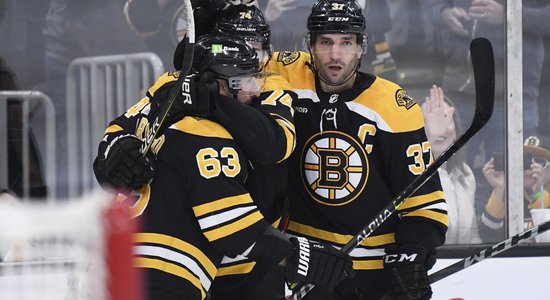 'Bruins' sasniedz jaunu NHL izcīnīto punktu rekordu