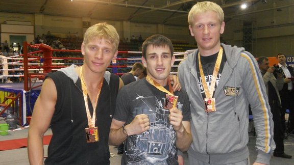 Ahmetov, Ramlav, Grishunin