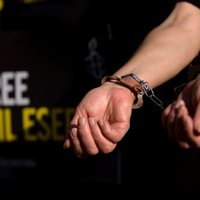 Turcijā atkārtoti aizturētas divas 'Amnesty International' lietā atbrīvotās aktīvistes