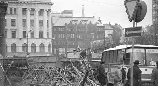 #Ziņas1991: Tanki Lietuvā, Īvāna uzruna un garnadzība muitā