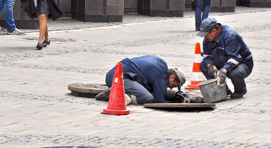 Rīgas dome līdzfinansēs pieslēgšanos pilsētas kanalizācijai