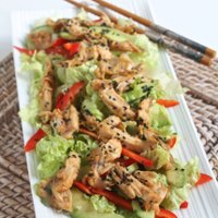 Горячий салат с острой курицей по-азиатски