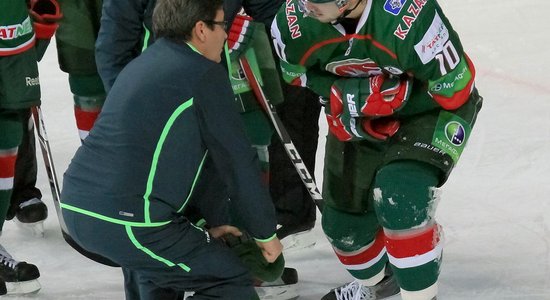 'Ak Bars' KHL spēlē pārspēj Pujaca 'Avangard'; Dārziņš gūst savainojumu