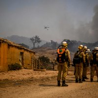 Portugāle un Spānija turpina cīņu ar savvaļas ugunsgrēkiem