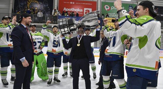 'Mogo' hokejisti otro reizi vēsturē kļūst par Latvijas čempioniem