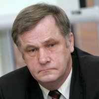 Adlers šonedēļ pametīs Latvijas skaļāko korupcijas lietu nodaļas virsprokurora amatu