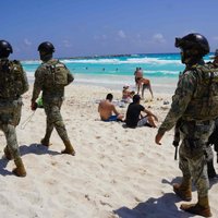 Meksikas pludmalē ar narkotikām saistītā apšaudē nogalināti četri cilvēki