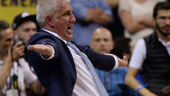 Fenerbahce s head coach Zeljko Obradovic 