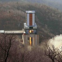 Ziemeļkorejā atkal cieš neveiksmi ballistiskās raķetes izmēģinājums