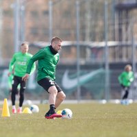 Igaunijā cer futbola sezonu atsākt pēc divām nedēļām