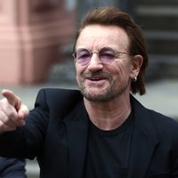 "Райское досье": лидер U2 Боно тайно владеет торговым центром в Литве