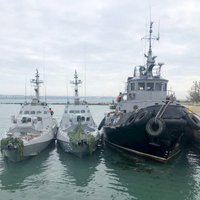 Украина признала присутствие сотрудников СБУ на задержанных Россией кораблях