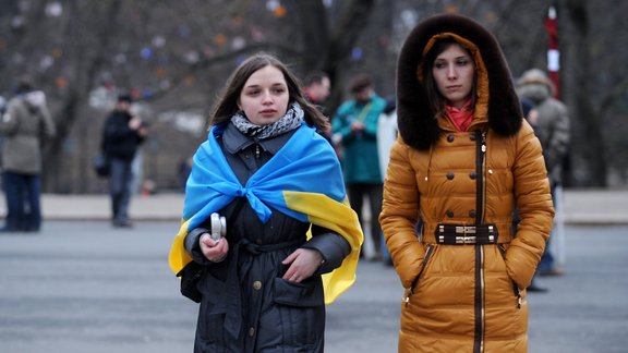 Ukrainas tautai veltītā atbalsta akcija pie Brīvības pieminekļa. - 1