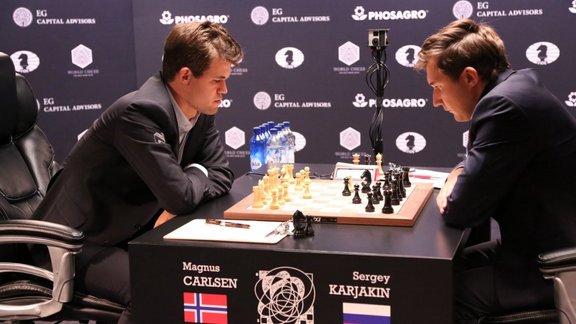 Chess Champion Magnus Carlsen vs Sergey Karjakin