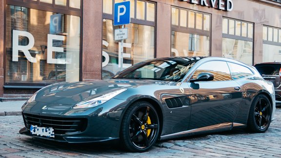 Ferrari GT4Lusso Latvijā - 3