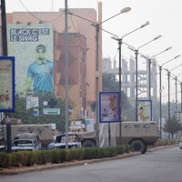 'Al Qaeda' Burkinafaso galvaspilsētā uzbrūk jau otrai viesnīcai