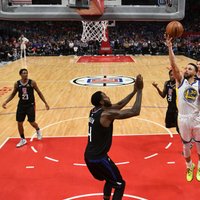 'Warriors', 'Trail Blazers' un 'Raptors' tuvojas NBA izslēgšanas turnīra nākamajai kārtai