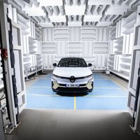 'Renault' izstrādā efektīvu divvirzienu borta lādētāju elektromobiļiem