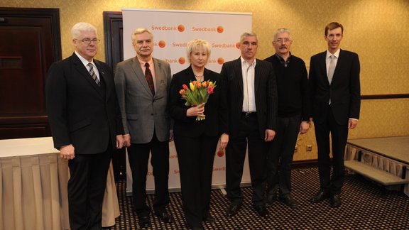 LOK_Swedbank treneru konkursa laureati_2012