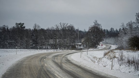 Ziema uz Latvijas valsts ceļiem - 10