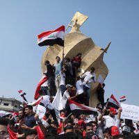 Irākā studenti iesaistās protestos pret valdību