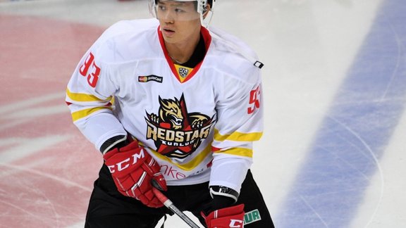  Kunlun Zach Yuen