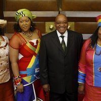 В ЮАР недовольны сексуальными аппетитами президента