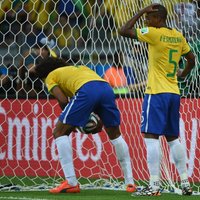 Brazīlijas futbolisti sasniedz vairākus antirekordus