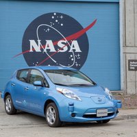 'Nissan' un NASA kopīgi radīs bezpilota auto
