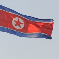 Avots: Ziemeļkoreja sāk tālas darbības rādiusa raķetes uzstādīšanu