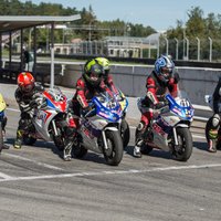 10 godalgotās vietas Latvijas sportistiem Baltijas motošosejas čempionātā Biķerniekos