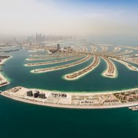 Депутаты, банкиры и мошенники. Журналисты-расследователи выяснили, кто скупает элитную недвижимость в Дубае