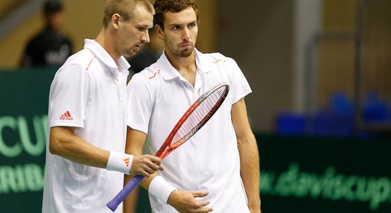 Теннисисты Латвии вырвали победу в Монако