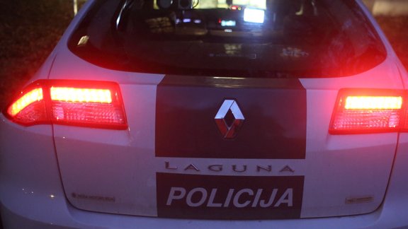 Policijas reids par atstarotājiem - 1