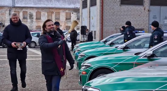 Lietuvas policija saņēmusi 12 jaudīgus BMW