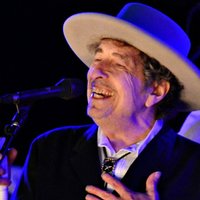 Боб Дилан не получит деньги Нобелевской премии без выступления с лекцией