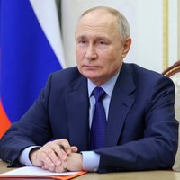 Putins plāno apmeklēt Ziemeļkoreju, paziņojis Kremlis