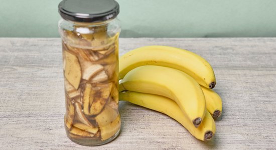 Банановая вода как удобрение: почему она так популярна и что она даст растениям в вашем саду и доме