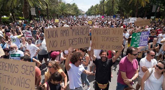 Spānijā tūkstošiem cilvēku protestē pret masu tūrismu