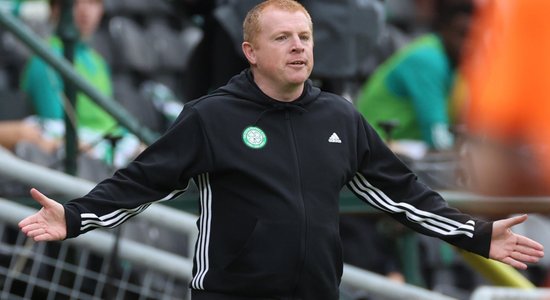 'Celtic' treneris slavē 'Riga' spēlētāju Mbombo un sagaida sīvu un disciplinētu spēli