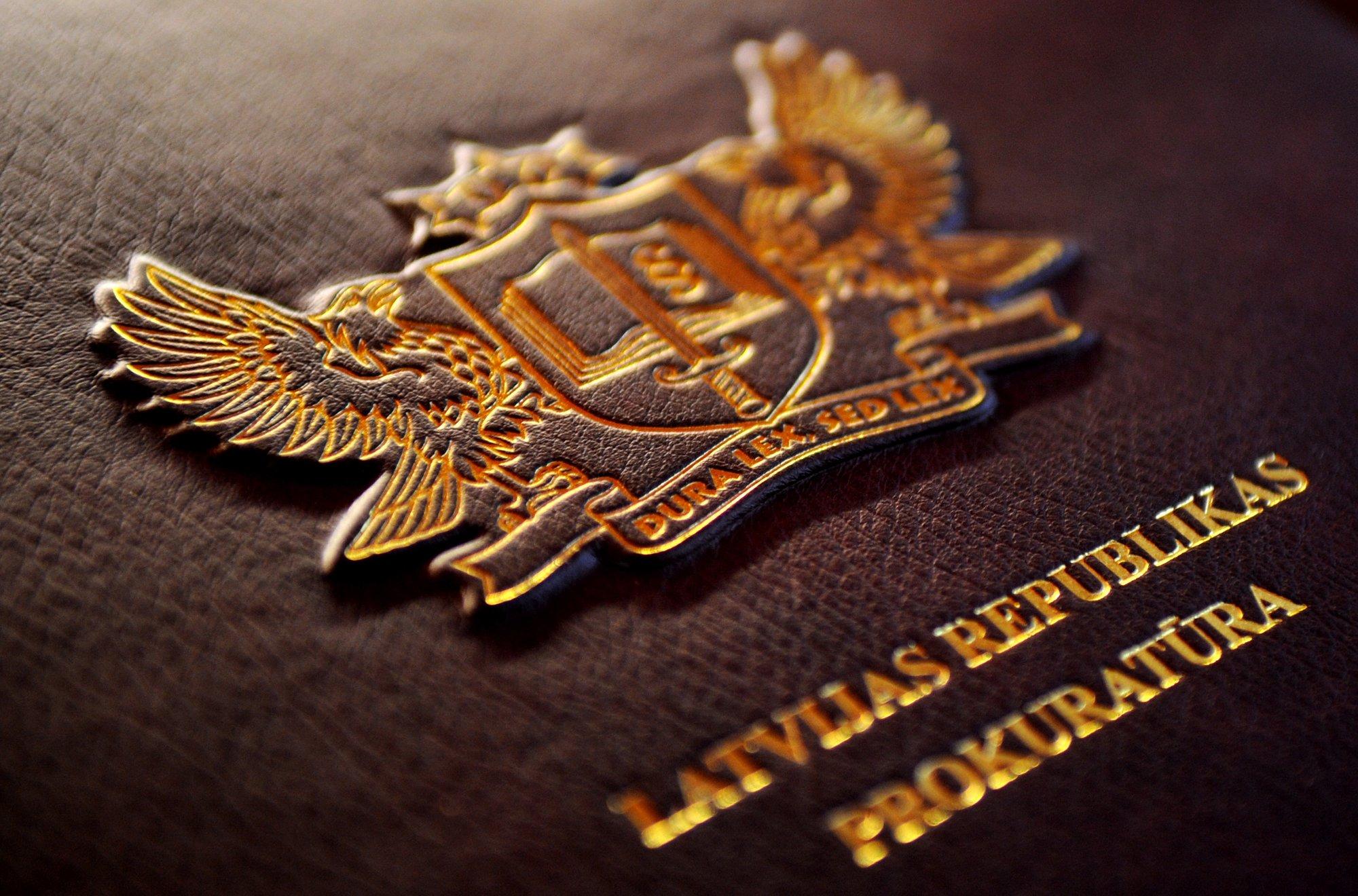Sāk pārbaudi par lēmumu atkārtoti izbeigt kriminālprocesu par Cukura iespējamo līdzdalību ebreju iznīcināšanā