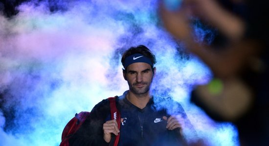 Federers kļūst par visu laiku visvairāk prēmijas nopelnījušo sportistu
