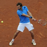 Gulbis bez variantiem zaudē Ferreram un izstājas no Romas 'Masters' turnīra